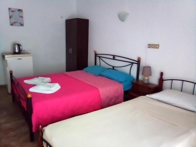 Nikos Rooms Loutra Edipsou  Exterior foto